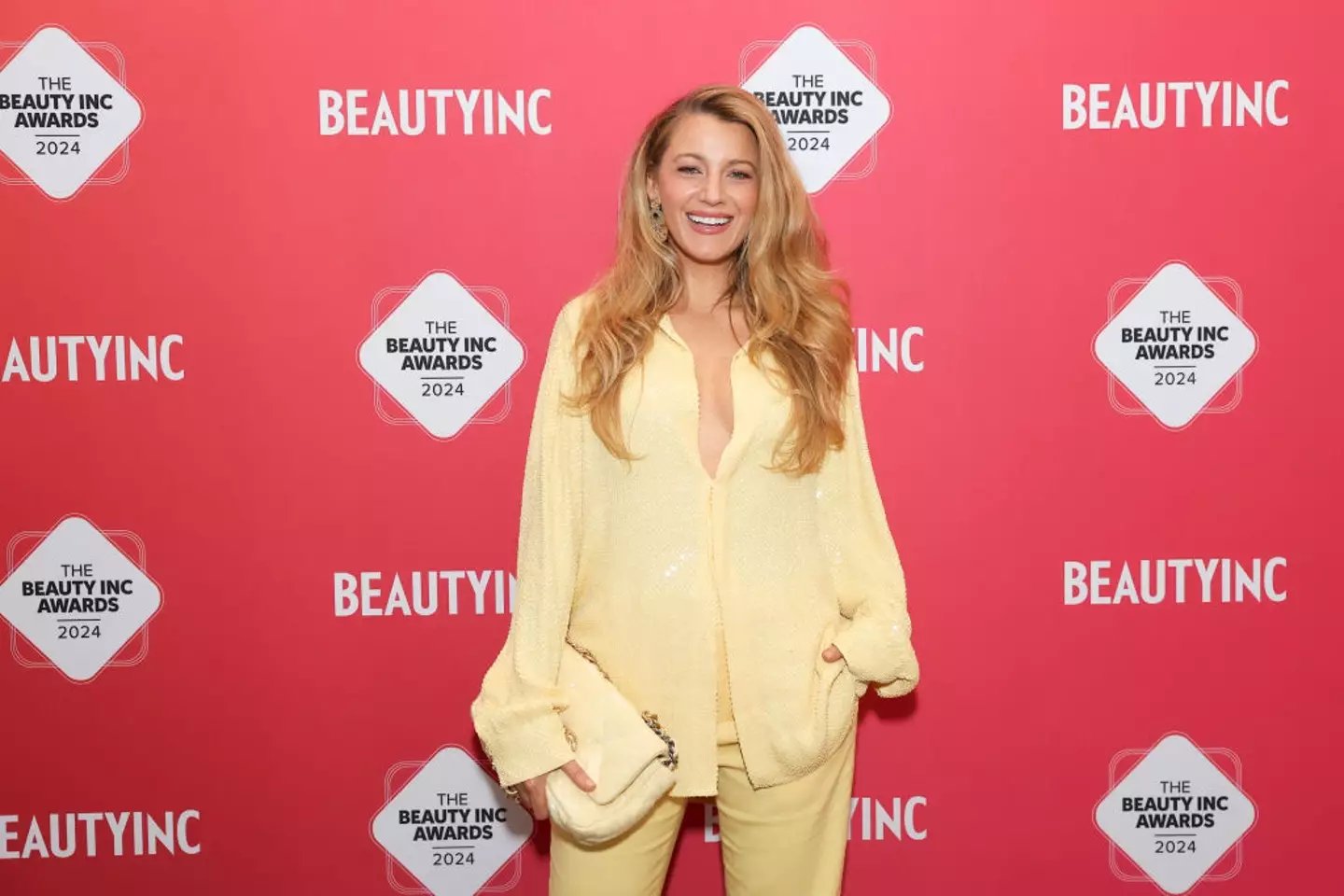 Justin Baldoni’s Lawyer Shares Text from Blake Lively Inviting the Director Into Trailer While She was Breastfeeding