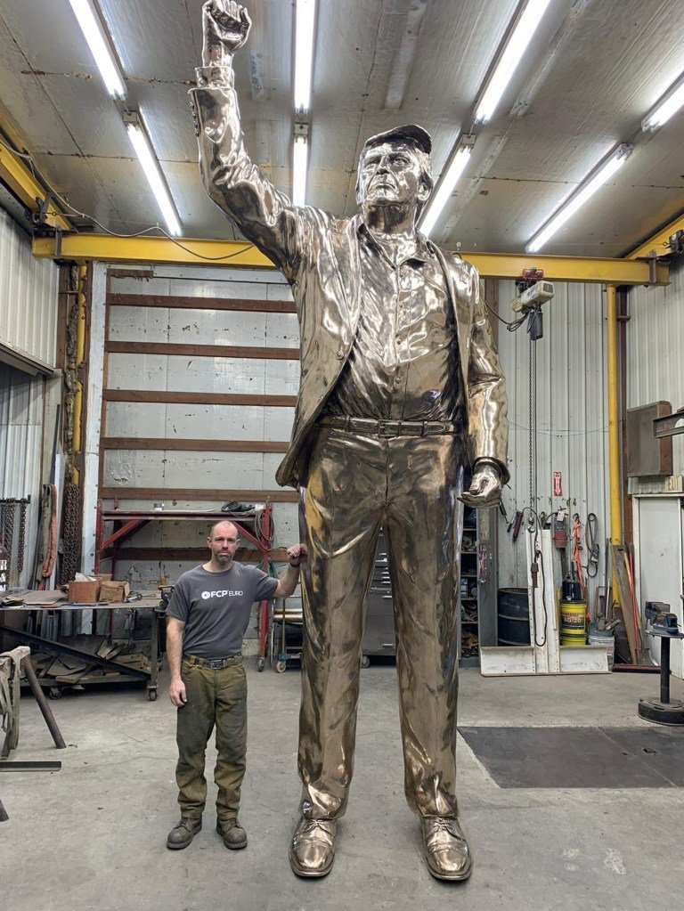 ‘As Big As His Ego!’- Massive Million Dollar Bronze Statue of Donald Trump Unveiled Before Inauguration