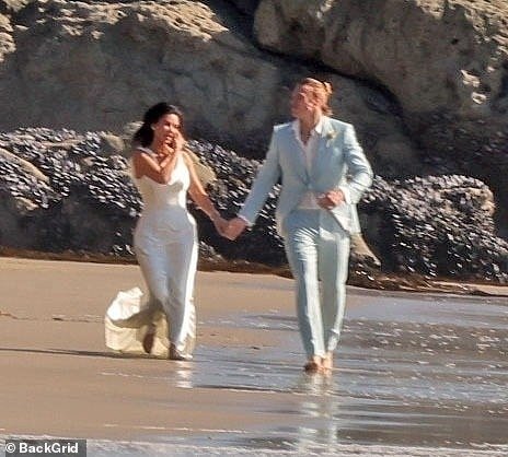 Kim Kardashian ‘Marries’ Hunky Younger Co-Star In Dreamy Beach Wedding Setting