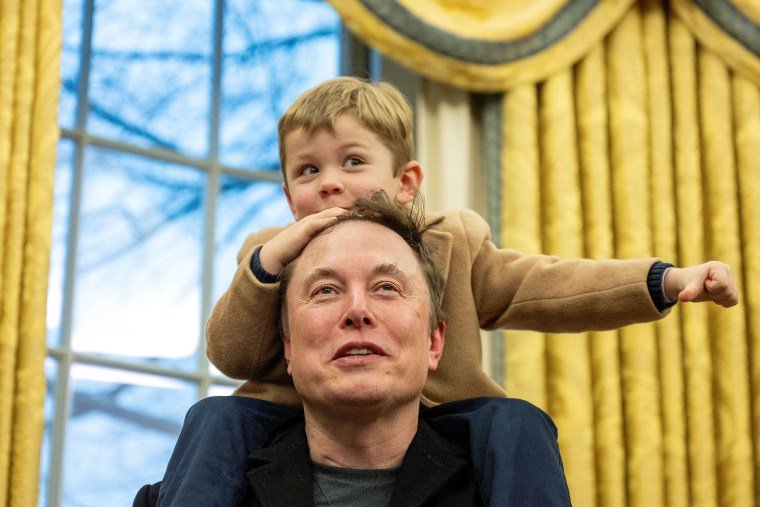 ‘Shut Your Mouth, You’re NOT The President!’- Viral Video Of Elon Musk’s Son Giving ‘Sassy’ Orders to Trump During Press Conference Goes Viral