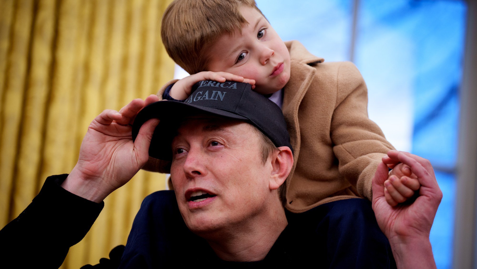 Grimes Pleads with Elon Musk on X to Stop Ignoring Her About Their Child’s ‘Medical Crisis’