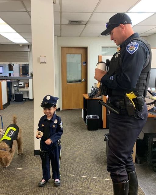 She Walked Into The Station In Uniform—And Asked For Her Dad