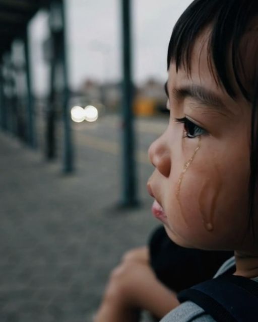 I Found Her Alone at the Bus Stop—But She Said Her Mom “Was Never Real”
