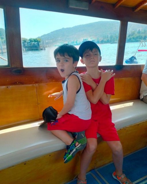 My Brother’s Kids Were Just Playing on the Ferry—Until One Said “We Didn’t Make It Last Time”