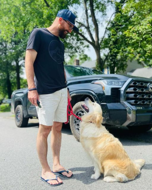 My Brother-In-Law Borrowed Our Dog For “A Weekend Hike”—But Came Back With A Different Collar