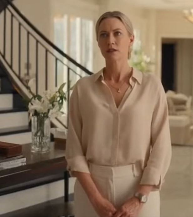 Husband Walks In With His Mistress, Shouts At His Wife: “You Have No Right To Stay In This Villa” — Moments Later She Pulls Out The Ownership Papers, Leaving Everyone Speechless