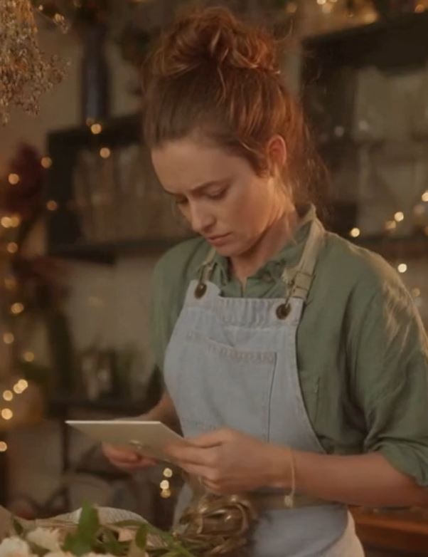 My Sister Decided I Was “An Embarrassment” To Her New High-Society Family. She Uninvited Me From Her Own Wedding — And My Parents Took Her Side. For The First Time, I Chose Myself Over Them And Vanished To The Coast.