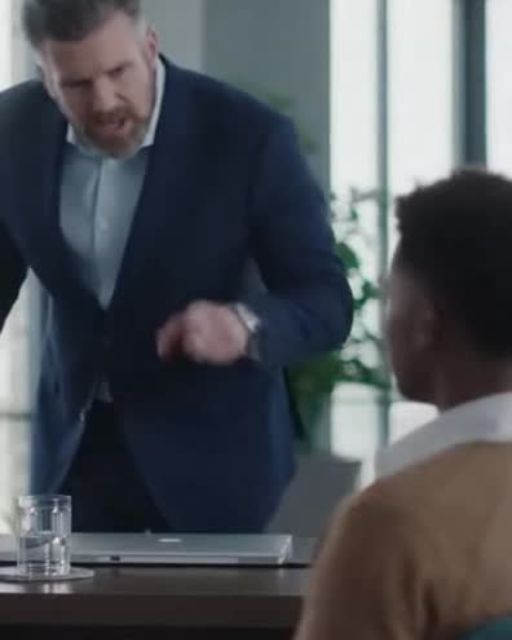 Supervisor Fires Employee For “Wasting Company Time”—The Client’s Testimony Says Otherwise And Corporate Made One Call That Changed Everything