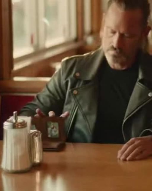Biker Walks Into Diner And Sits Alone—What The Waitress Discovers Changes Everything In Seconds