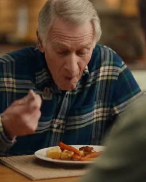 Father-In-Law Insults Son-In-Law’s Cooking—The Grandkids Set Him Straight At The Table