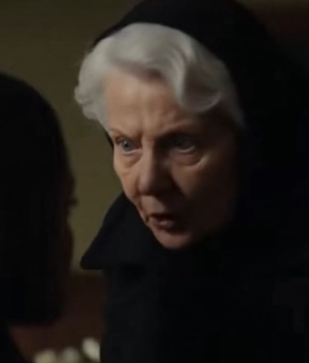 I Went to My Estranged Father’s Funeral — But When My Grandma Grabbed My Arm and Said “You Shouldn’t Be Here,” Everything Changed