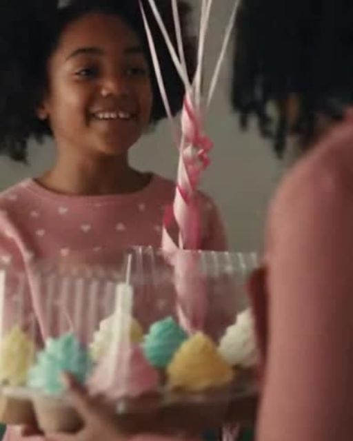 Family Cancels Birthday Party For Girl—Her Teacher Shows Up Anyway With A Surprise