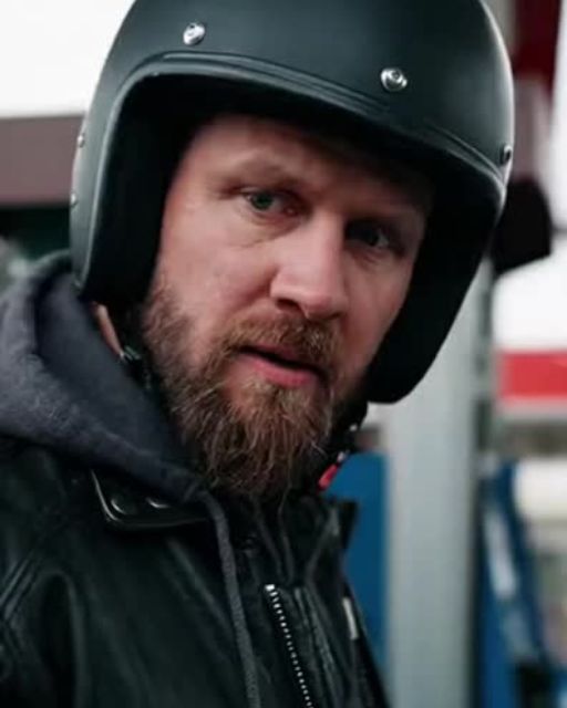 Biker Hears Crying Behind A Gas Station—What He Found In That Box Still Keeps Him Up At Night