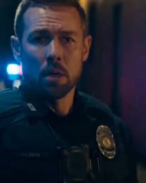 Stray Pitbull Blocks Police Bullet For Officerโhis Bodycam Revealed A Miracle