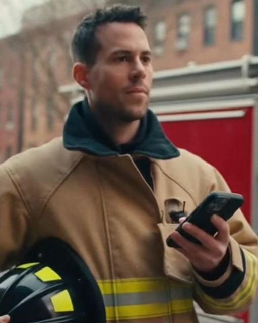 Firefighter Returns A Lost Phone—the Last Photo Is From Today