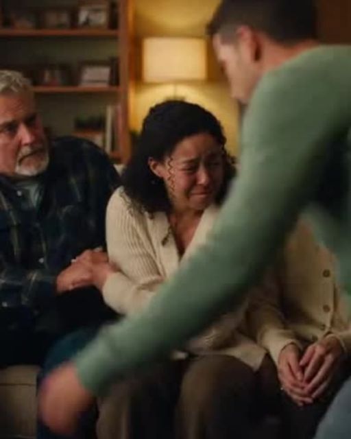 His Mother Told Me To Leave Him — Then I Found The Note He Left On The Bathroom Counter