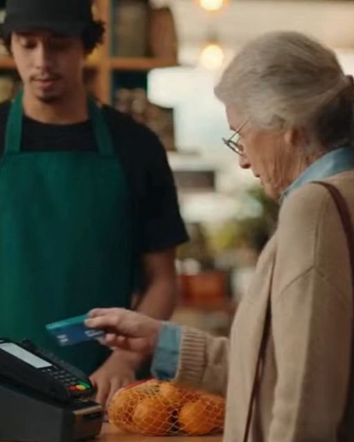 The Cashier Loudly Declined The 82-year-old’s Card—but She Didn’t See The Text From The Bank