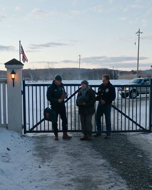 He Erased Me From Christmas… Then Showed Up At My Idaho Gate With A Realtor And A Locksmith