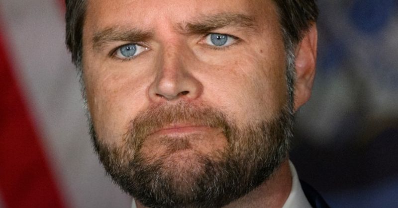 Social Media Abuzz After JD Vance’s Wife Announces Pregnancy