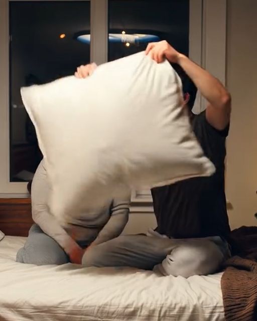 The Christmas I Brought A Fake Boyfriend Home, Woke Up In His Arms, And Realized The Only Person Iโd Been Running From Was The One Iโd Loved For Years