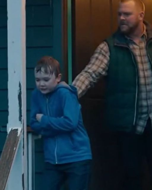 He Locked His 9-year-old Son Outside For A Forgotten Chore — Then A Delivery Driver Made A Phone Call That Changed Everything