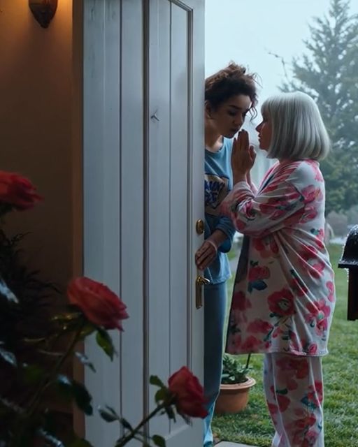 My Neighbor Knocked At 5 A.m.: “don’t Go To Work Today. Just Trust Me.” At Noon, I Understood Why.