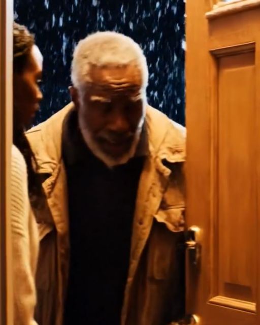 I Let A Confused Old Man Sleep On My Couch. The Next Morning, I Saw His Face On The News.