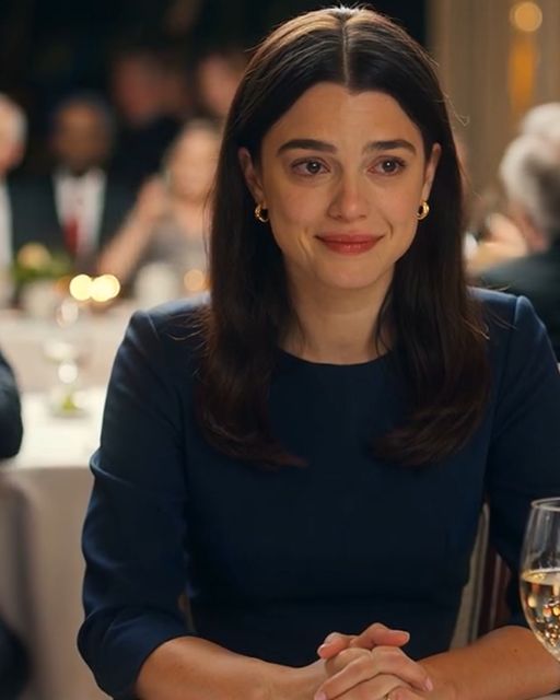 The Night My Dad Used My Graduation Party To Celebrate My Sister Instead – And The Stranger Who Walked In And Flipped Our Whole Family Script