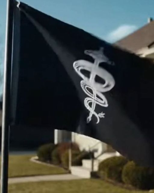 I Called The Cops On My Neighbor’s Weird Flag. Then The Mayor’s Motorcade Pulled Up.