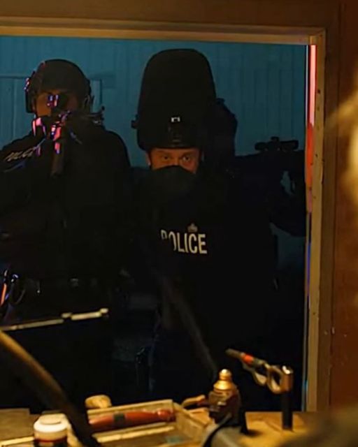 The Neighbors Reported A “meth Lab.” The Swat Leader Found His Old Commander.